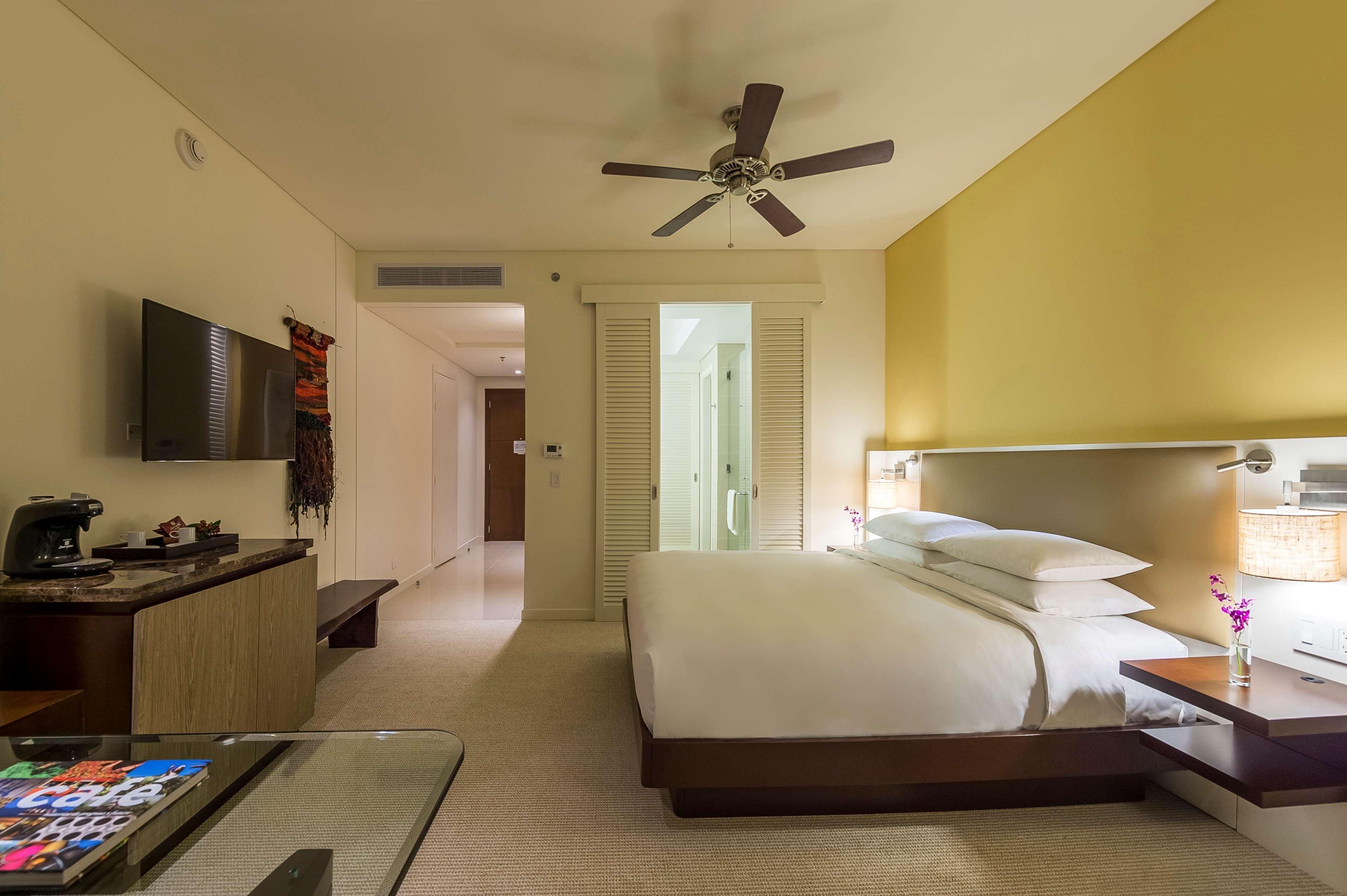 Hyatt Regency Cartagena Hotel Luaran gambar A guest room at the hotel