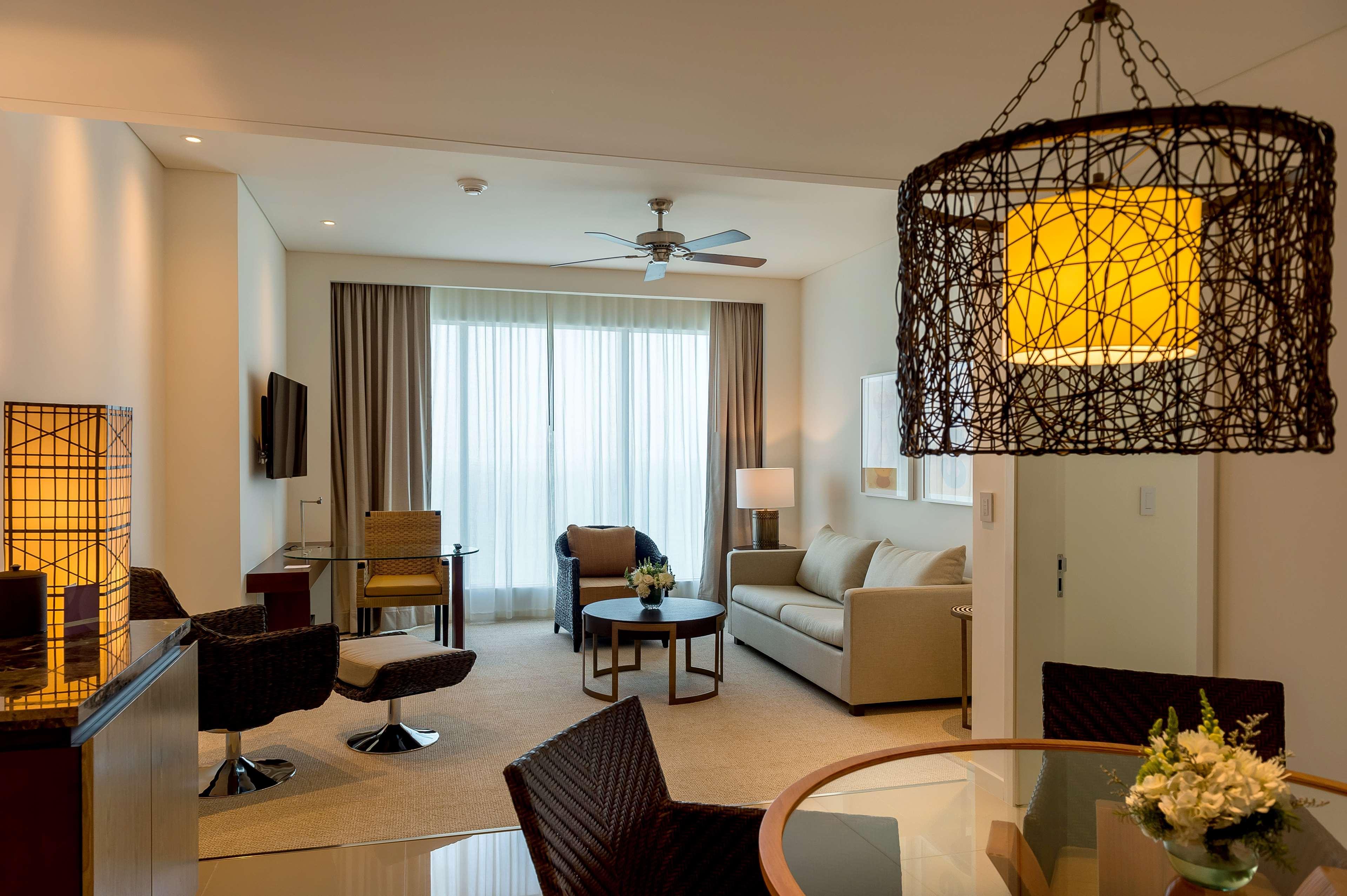 Hyatt Regency Cartagena Hotel Luaran gambar A suite at the Ritz-Carlton, Maldives